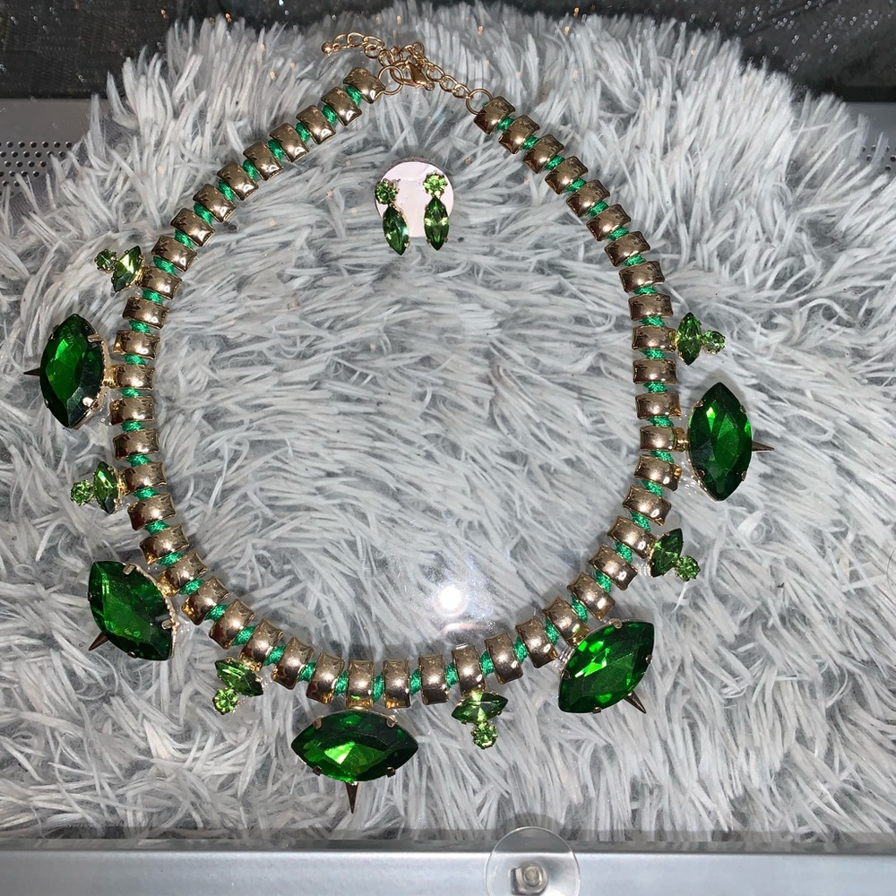 Fashion Jewelry Royal Green Necklace Set
